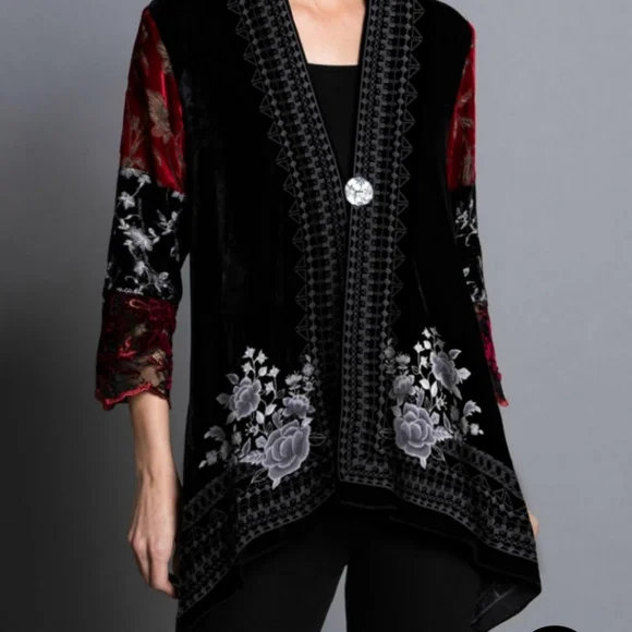 John Mark Plus Size Velvet Burnout MixedMedia 3/4 Sleeve Statement Kimomo Jacket - Picture 1 of 16